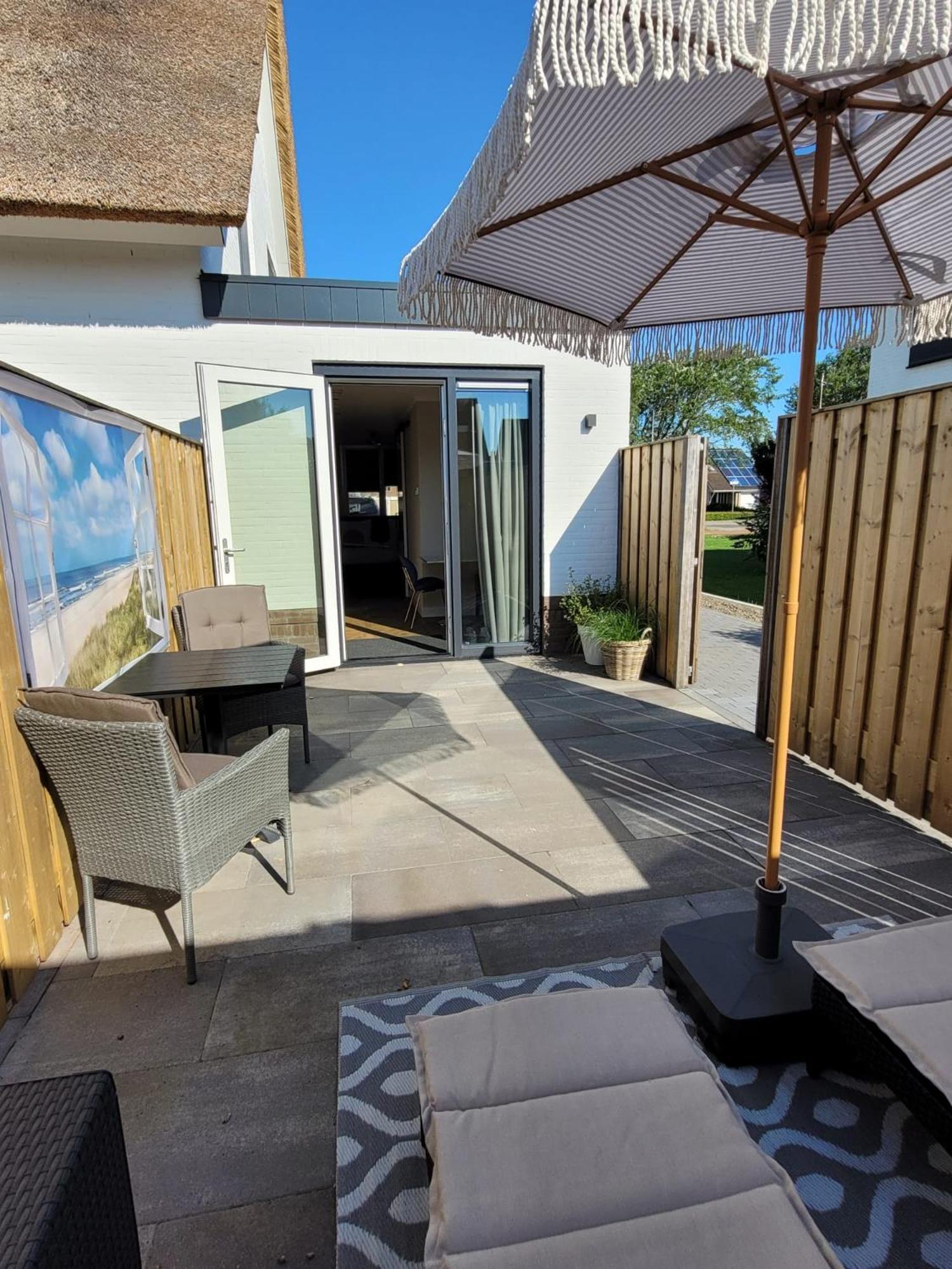 Luxe Kamer Langendam 48 Met Prive Terras Zoutelande Dış mekan fotoğraf